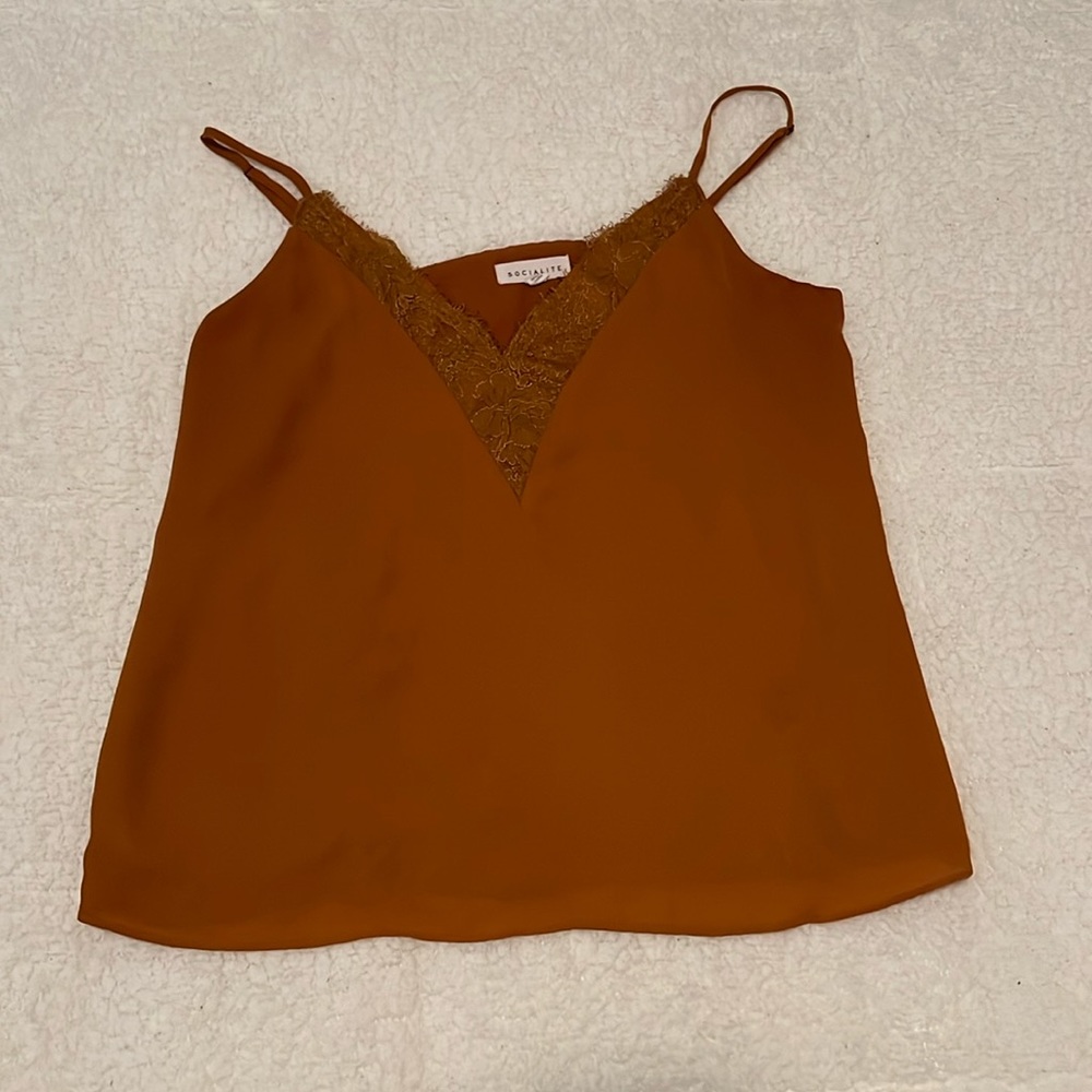Feminine burnt orange lace tank top